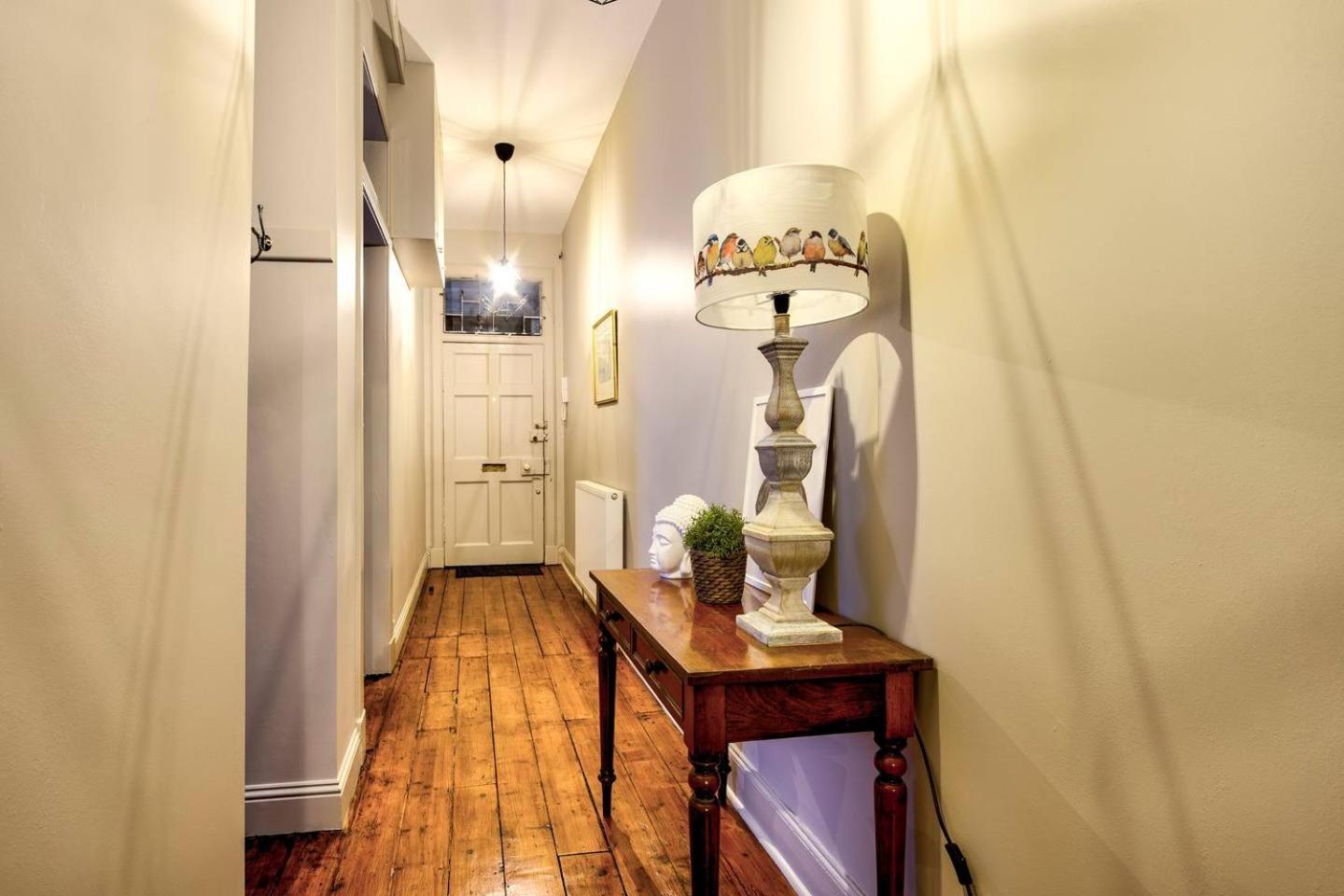 Guestready - Stylishly Presented City Centre Ap إدنبرة المظهر الخارجي الصورة