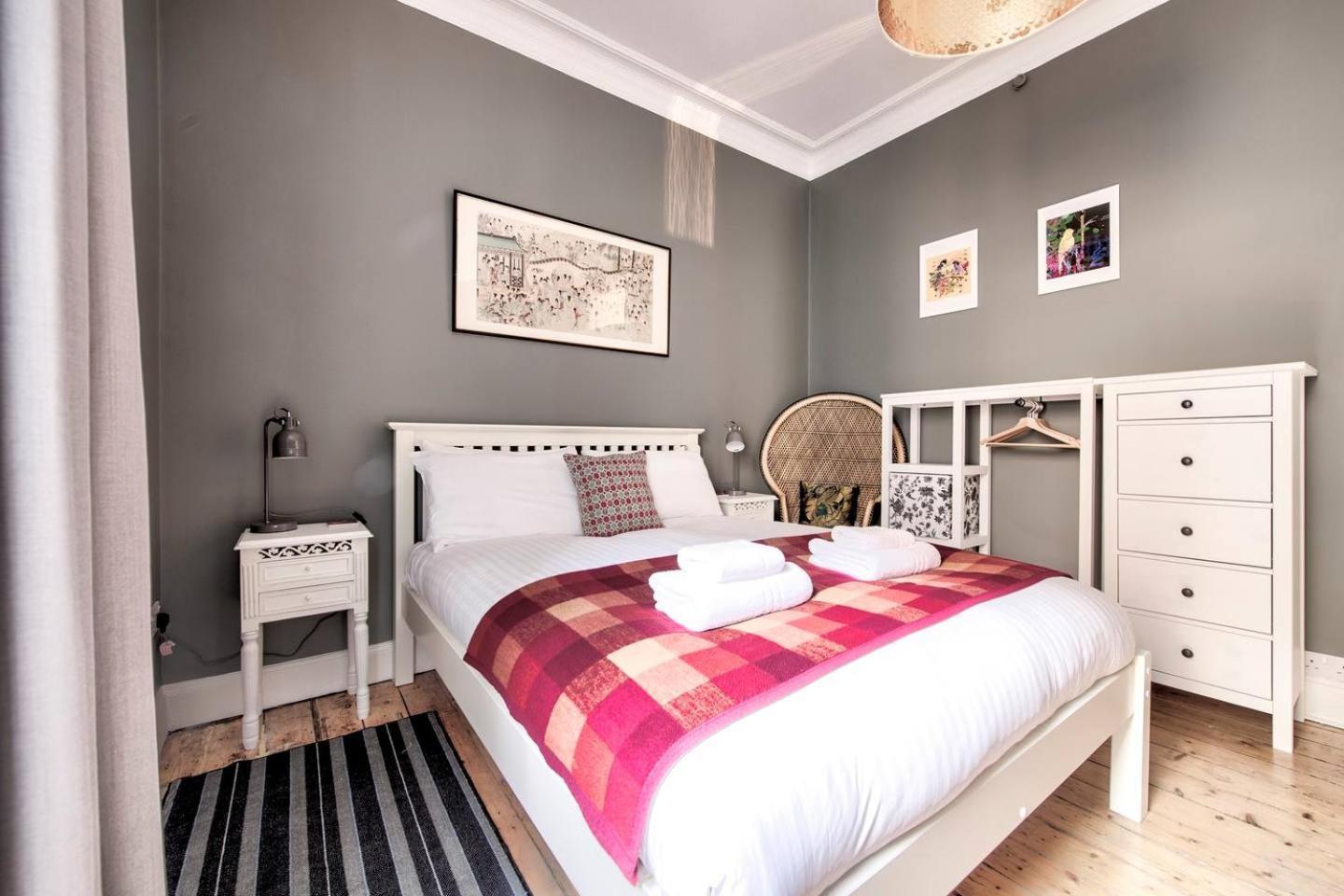 Guestready - Stylishly Presented City Centre Ap إدنبرة المظهر الخارجي الصورة